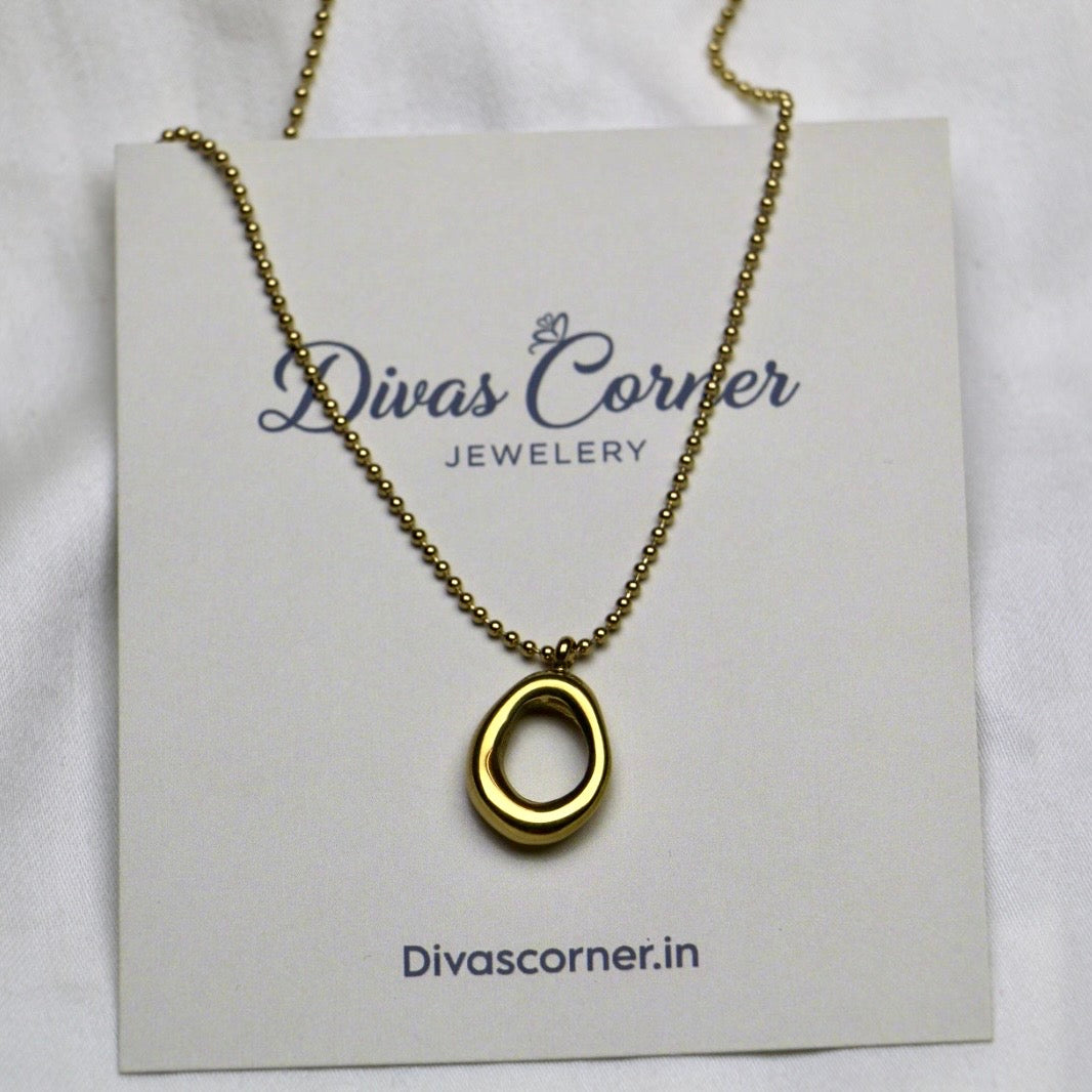 Ova-golden Pendat