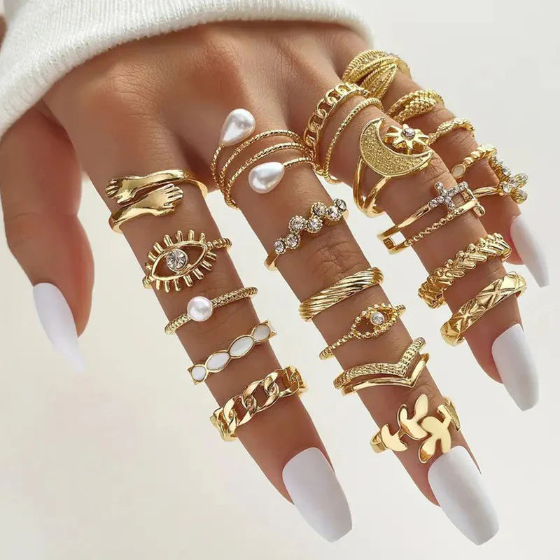 Set of 23 Gold-plated Rings