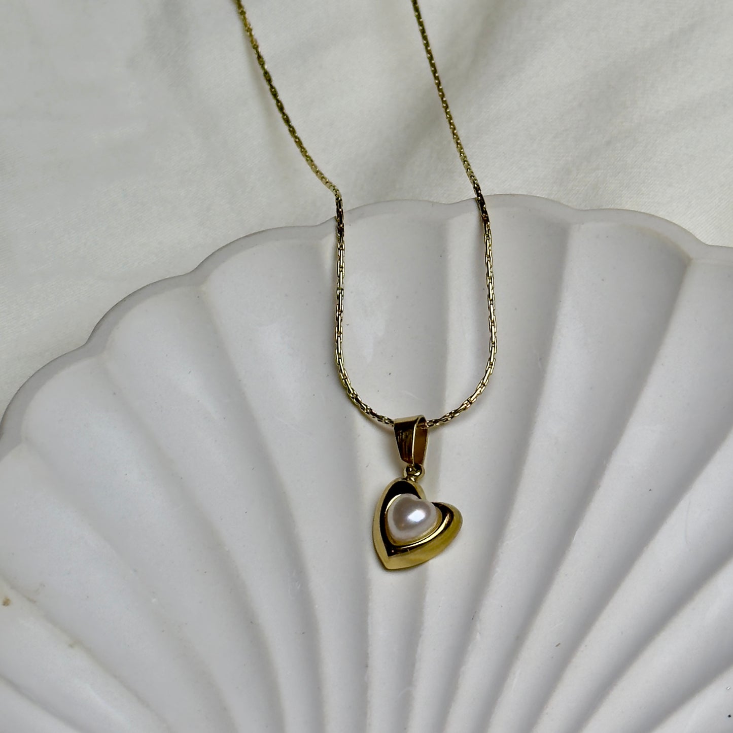 Little pearl heart