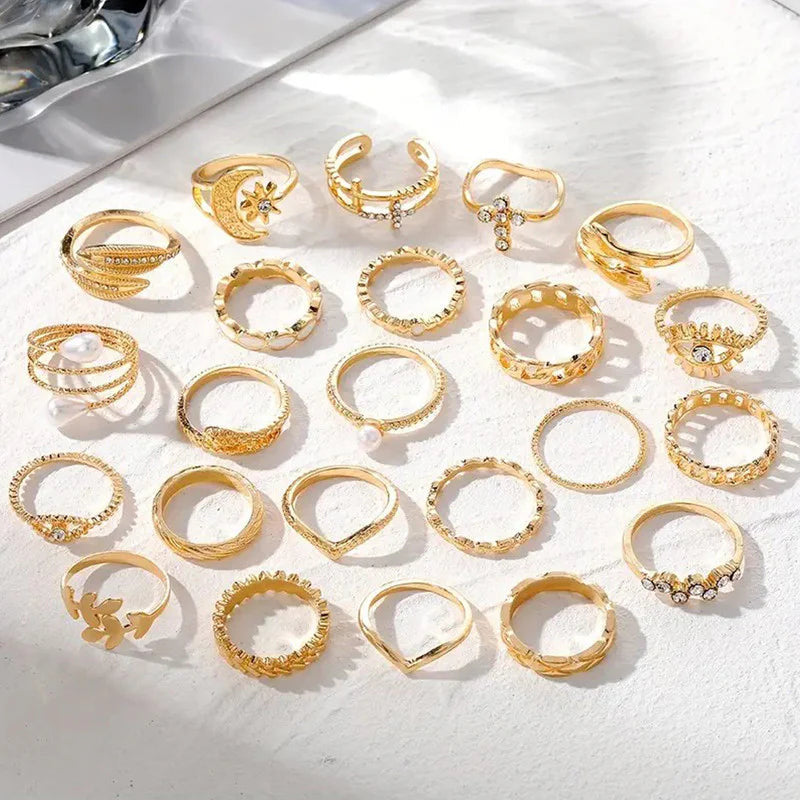 Set of 23 Gold-plated Rings