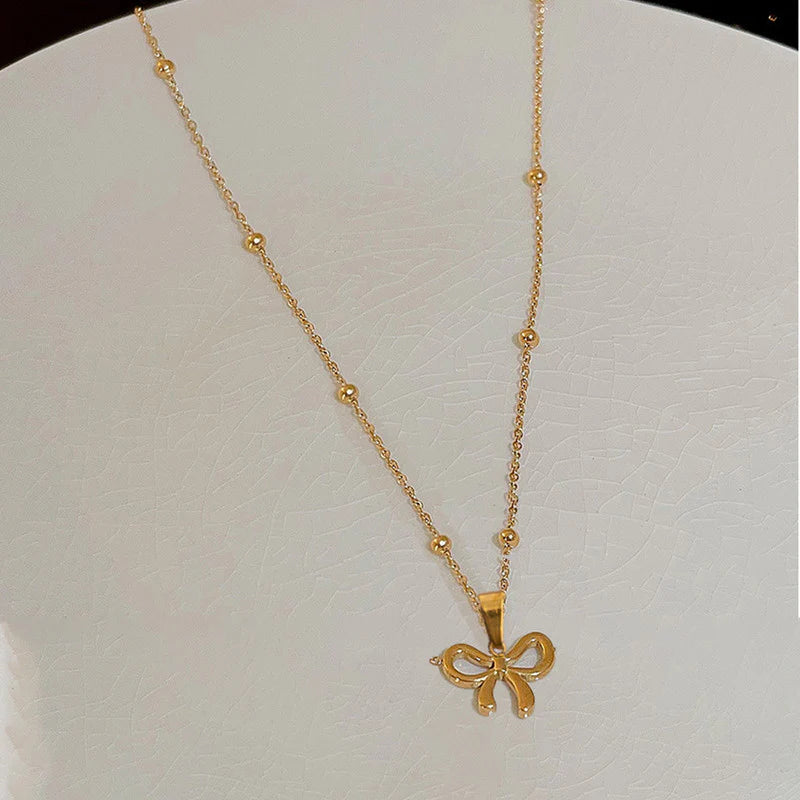 Minimal Bow Pendant