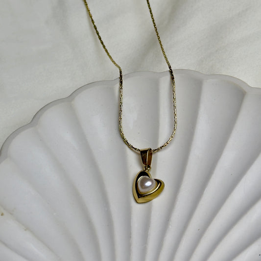Little pearl heart