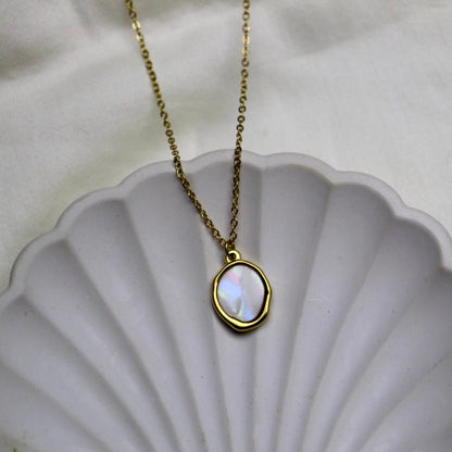 White Mirror Pendant