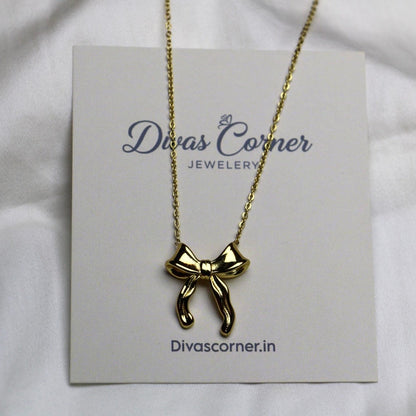 Bow Pendant