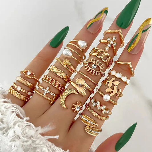 Set of 23 Gold-plated Rings