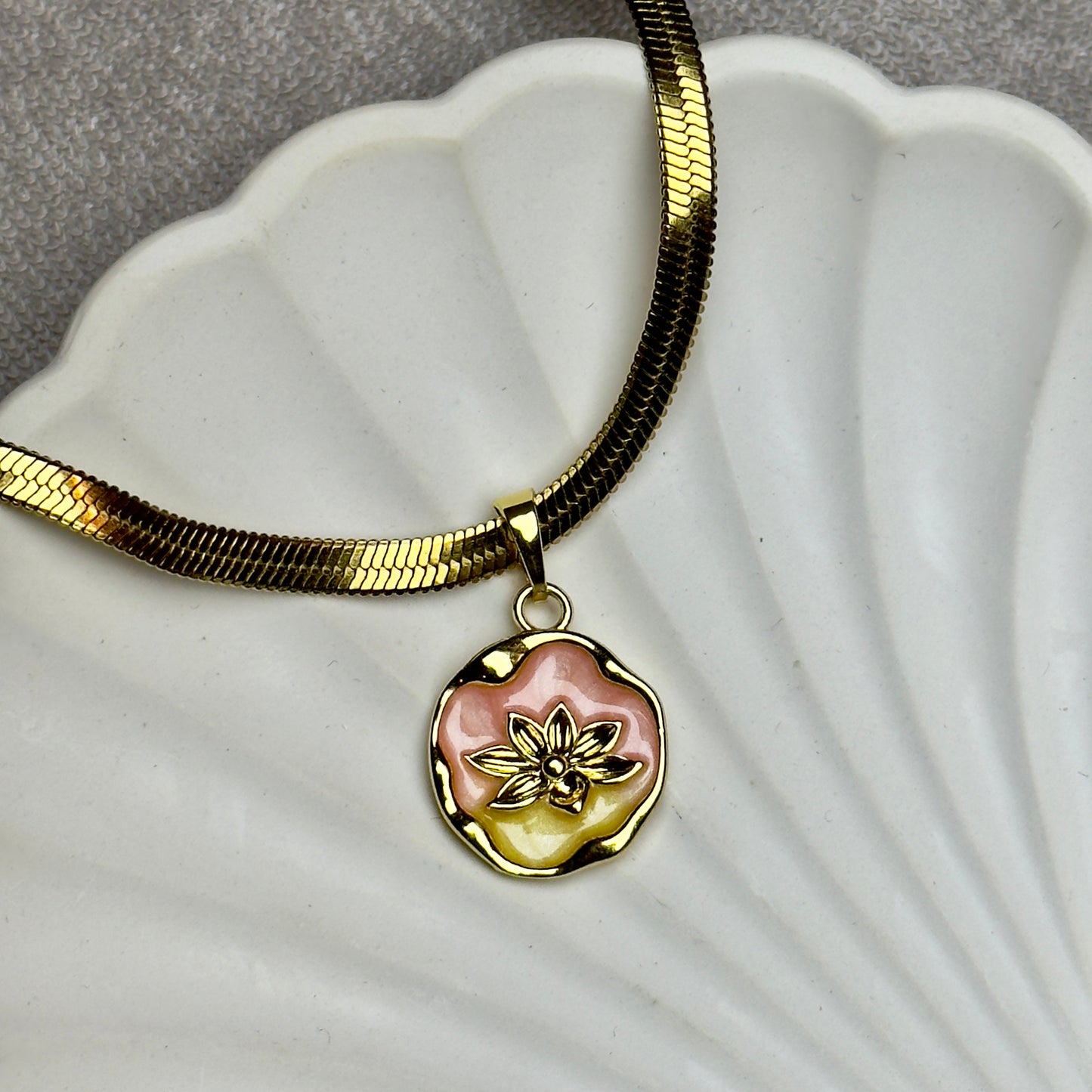 Girlie Flower Pendant