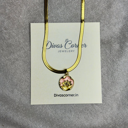 Girlie Flower Pendant