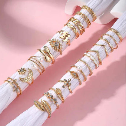 Set of 23 Gold-plated Rings