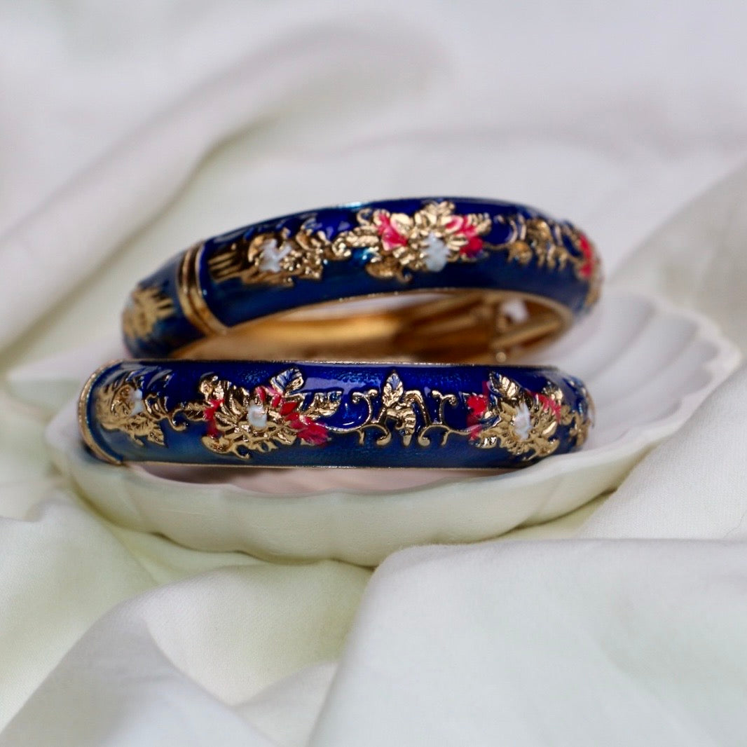 Blue Bangles